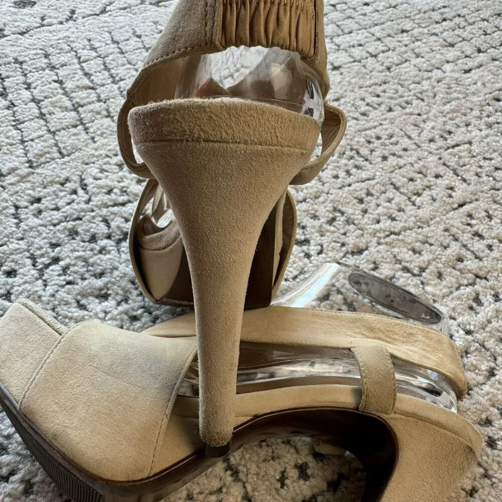 Diane Von Furstenberg Beige Suede Peep-Toe Heels 4.5
